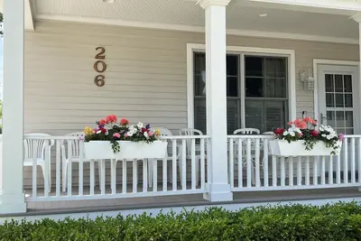 Image de Charlevoix Cottage classique en ville près de Bibliothèque, Pont et Plage