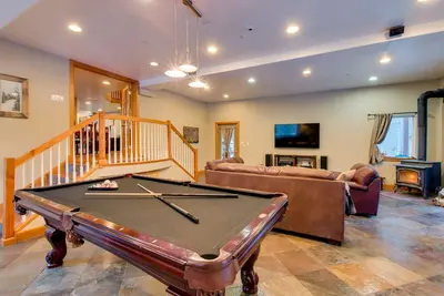 Image de Silver Plume Ski Lodge-Creekside 6 Bd / 7 Ba-Hébergement le plus proche du domaine skiable de Loveland