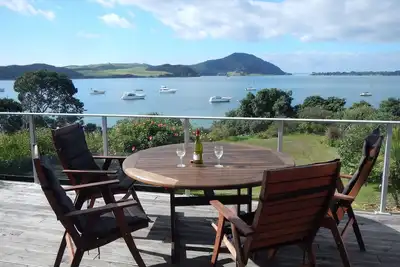 Image de Waterfront Paradise Margs Bach