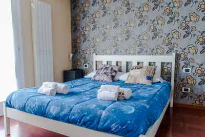 Nouveau! Milan Elegant Penthouse for 4! Top