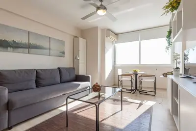 Image de Appartement Impeccable Avec Des Vues Magnifiques. Wifi. A / C.