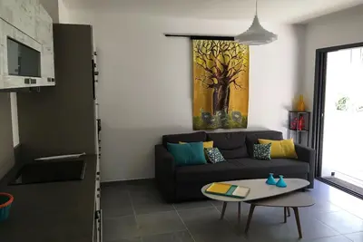 Image de Secure new T3 with garden for 4 people + parking - near beach & town center