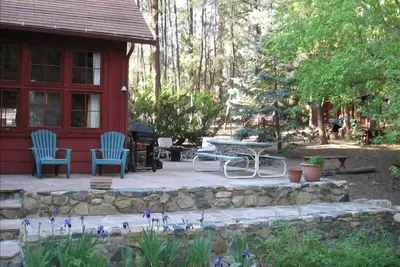 Image de Cabine Rustique Et De Charme Sur Le Ruisseau De Mari. . . Aucun Frais De Nettoyage SUPPLÉMENTAIRES! !