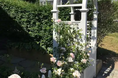 Image de Prime Nantucket Town Location - Charmant, pratique et abordable