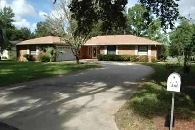Image de Clean Lake Front Home - Détente, balade à vélo, poisson, bateau, vin et golf