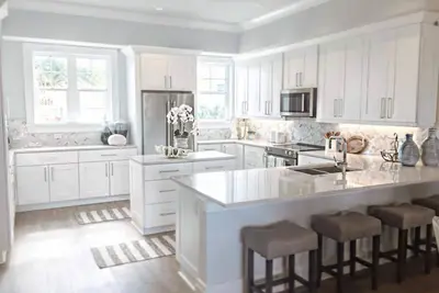 Image de Waterfront Beachhouse se dirige vers la plage n ° 1 de la nation