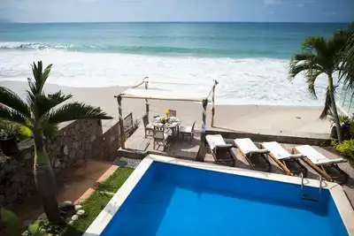 Image de Villa de luxe en bord de mer dans le meilleur quartier de P. Vallarta-Piscine privée et personnel inclus