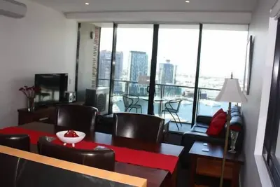 Image de Ballantrae Docklands Apartment 2bd 2ba - Wi-Fi gratuit et parking couvert