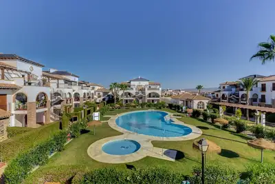 Image de Al Andalus Residencial L Appartement au premier étage avec Wifi