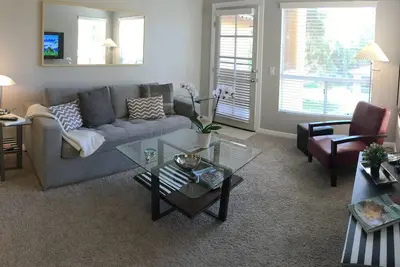 Image de Une retraite parfaite à Lakeshore par Anderson Springs