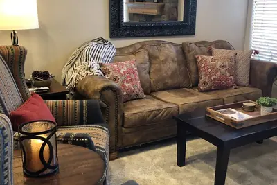 Image de À quelques minutes des stations de ski Snowbasin et Powder Mountain sur les rives de Pine View