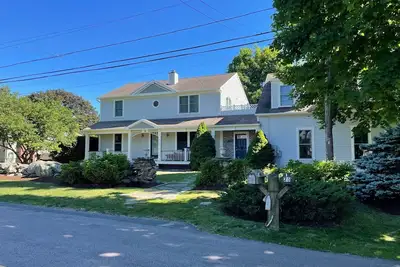 Image de 7 Br / 3 Ba complet - de la climatisation centrale avec draps et serviettes! !