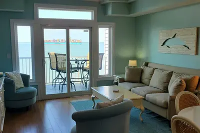 Image de Bay View Villas 307 - Bord de l'eau - Piscine - Tennis - WiFi gratuit