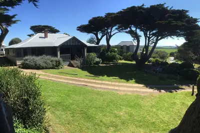 Image de Le Homestead à Surf Beach. Grande maison de 6 chambres