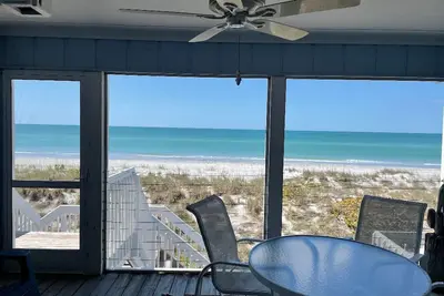 Image de Beachfront Get Away • Animaux acceptés • 5 couchages