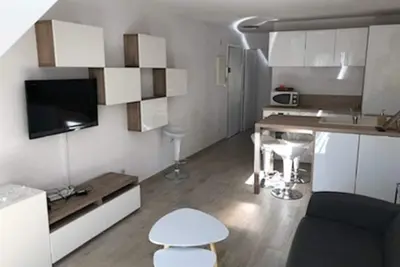 Image de Bas du Suquet - appartement idéalement situé pour les festivaliers, congrèsistes et vacanciers