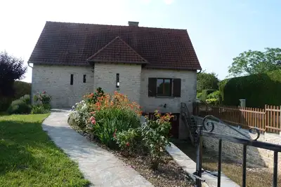 Image de Jolie maison de campagne pour 11 personnes, au calme