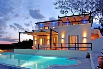 Image de Alonissos, villa de luxe 4 chambres avec piscine privée