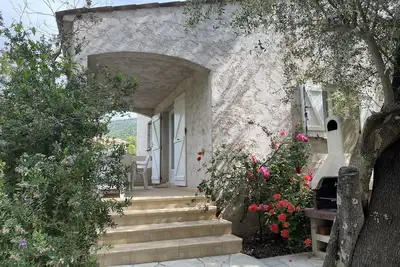 Image de Villa 49m2, classée en \"Meublé de Tourisme\" 3*, Ste Lucie De Porto Vecchio