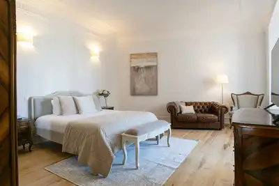 Image de Appartement Boutique | Downtown Av. Liberté ★★★★★