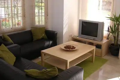 Image de Maison de ville à 3 étages - Jardin privé, 2 piscines communales, tarif spécial du 25/8