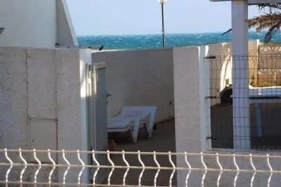 Image de Agréable appartement, avec terrasse, calme, de 55 m2 pour 4 à 6 personnes au rdc