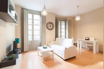 Image de Appartement moderne au coeur de malaga. 2 chambres 2 salles de bain