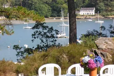 Image de Golfe du Morbihan- Propriété boisée sur rivière d'Auray- Maison 6ch- 14 pers