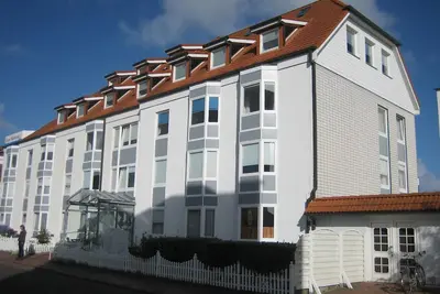 Image de Généreux, 70m² gr. Appartement avec 6 lits à 50m de la plage à louer