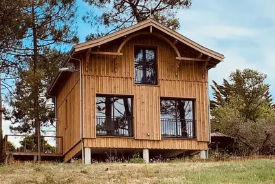 Image de La Cabane du château d'Ô, 4 ****, plage 300 m, Wifi, spacieuse et confortable