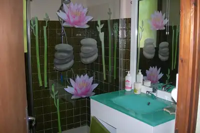 Image de Maison individuelle à la campagne, proximité des commerces.