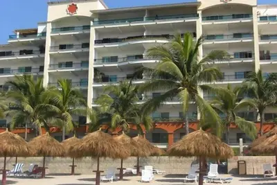 Image de 5 étoiles Playa Royale 2 chambres au 6ème étage, renseignez-vous sur nos autres condos Prr