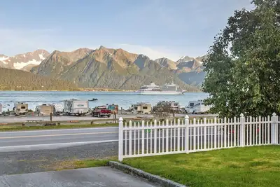 Image de En face de Resurrection Bay, tous les points de vue.