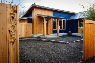 Image de Bamboo Garden House à Quartier bienvenus