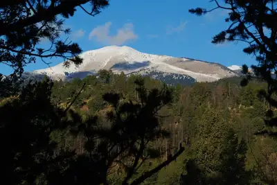 Image de Upper Area Canyon, une vue imprenable sur la Sierra Blanca de l'intérieur et l'extérieur