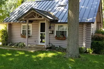 Image de Le secret le mieux gardé du lac Huron! Le luxe rustique à son meilleur!