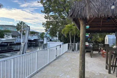 Image de Magnifique chalet à Islamorada sur le canal! Wifi, télévision par câble et pas d'escaliers!