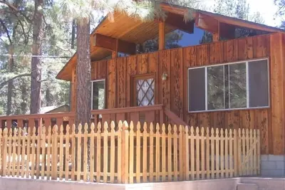 Image de Rocky Mtn Hideaway - Souvenirs de vacances en devenir