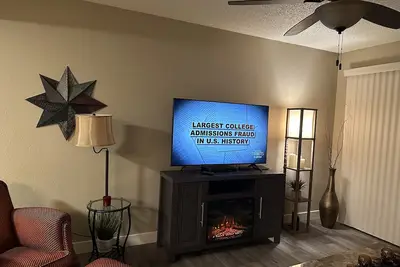 Image de Grande ÉVASION D'Hiver! Près du football, de l'entraînement printanier et bien plus encore!