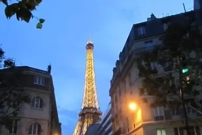 Image de Suite Tour Eiffel et location d'appartement de luxe à Paris avec Wifi