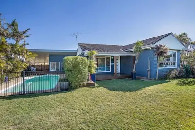 Image de forgerons maison de plage qui accepte les animaux