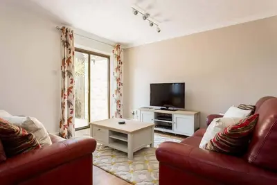Image de Sanderling - Trois Chambres Maison, Couchages 5