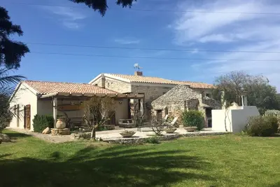 Image de Bonifacio entre mer et campagne, 300 m de la plage de Ciappili, 600m de Spérone