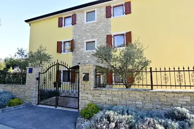 Image de Appartement de vacances Savudrija pour 1 - 6 personnes avec 2 chambres à coucher - Appartement de va