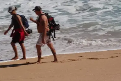 Image de Jour De Beachy Kinda! Tarif réduit! Wifi-Oui! Lit Propre & Goodnite Sleep! Froid Ac