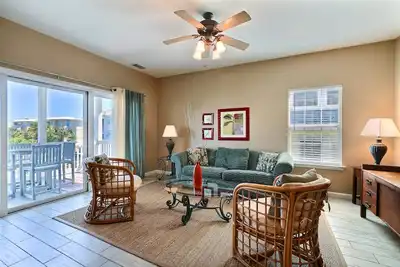 Image de Tarifs basse saison! ! Sur le quartier animé de Tybee, près de la jetée!