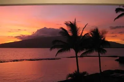 Image de Belle Oceanfront Maui avec deux chambres, deux salles de bains