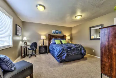 Image de Golf Course Community, SPÉCIALISTES En Relocation! ! !