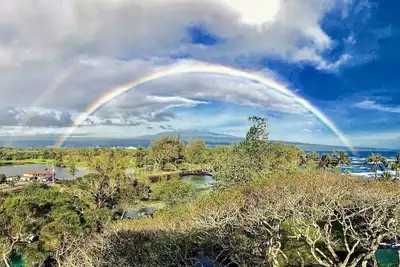Image de Epic Oceanfront Penthouse avec les meilleures vues de Hilo!