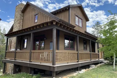 Image de Elk Court Luxury Mountain Retreat, peut accueillir jusqu'à 18 personnes